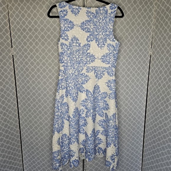 EUC Gorgeous Floral Lace Eva Franco Midi Shift Dress! - Picture 5 of 6